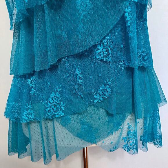 Eyeshadow NWOT Teal Racerback Lace Overlay Tank Top Women L - Picture 3 of 9